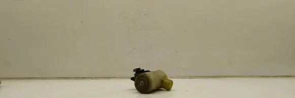 Subaru Forester SG Windscreen/windshield washer pump