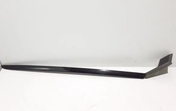 KIA Niro Windshield trim
