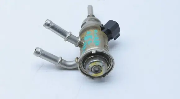Opel Vivaro Fuel injector 9842811780 M267400217