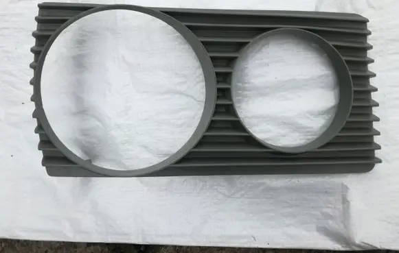 Mercedes-Benz E W123 Headlight part 1305542074