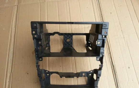 Ford Mondeo MK IV Centre console side trim front 