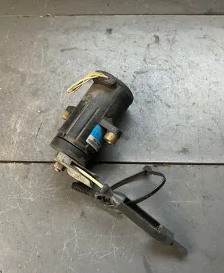 Audi A6 S6 C5 4B Accelerator pedal position sensor 0281002254 028907475AB 769103098