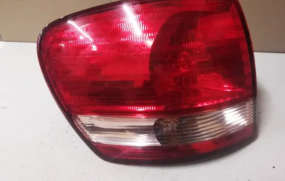 Toyota Avensis Verso Rear/tail lights