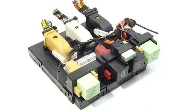 Skoda Superb B6 (3T) Central body control module 1K0937087AG