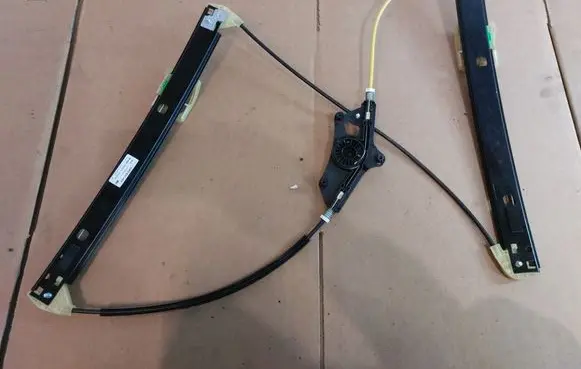 Audi A4 S4 B9 8W Front window lifting mechanism without motor 8W0837462