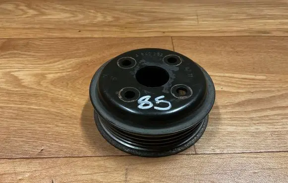 Mercedes-Benz B W245 Water pump pulley A640202