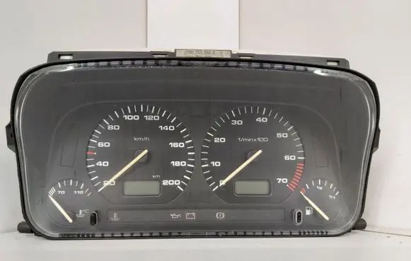 Volkswagen Golf III Speedometer (instrument cluster) 5392324740 5411004600