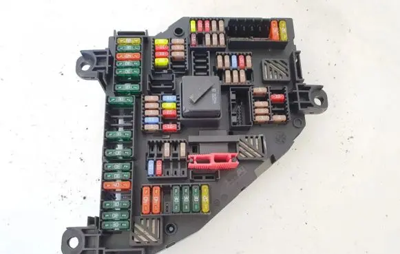 BMW 5 GT F07 Fuse box set 923442301 07101001029625
