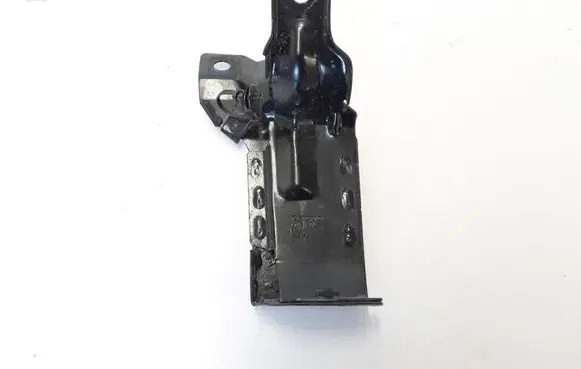 Volvo V60 Radiator mount bracket 31261932