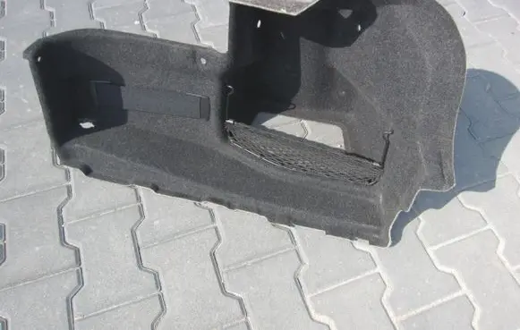 BMW 2 F22 F23 Tailgate/trunk side cover trim 51477296050