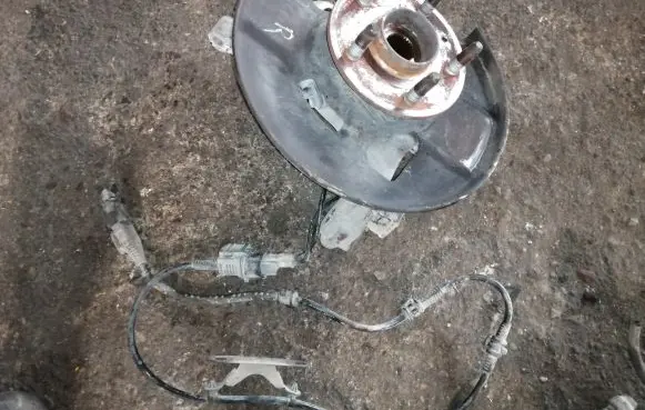Opel Insignia A Front wheel hub