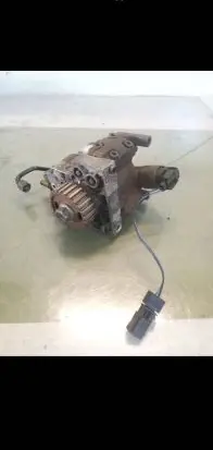 Land Rover Discovery 3 - LR3 Fuel injection high pressure pump A2C20003757 F334 03780