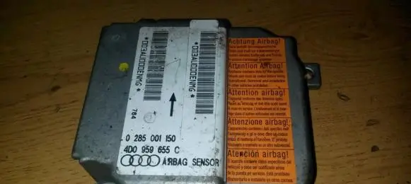 Audi A8 S8 D2 4D Airbag control unit/module 4D0959655C 0285001150