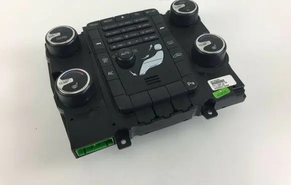 Volvo XC70 Climate control unit 30795265 W1386