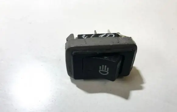 Fog light switch