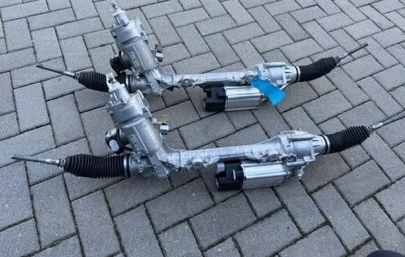 BMW 6 F12 F13 Steering rack 6873501 6869216