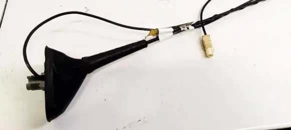 Toyota Aygo AB10 Aerial GPS antenna
