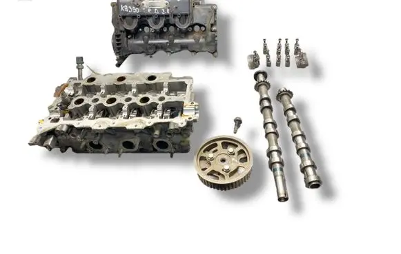 Land Rover Discovery 4 - LR4 Engine head 306DT 9X2Q6A273AA 4R8Q6A271AB