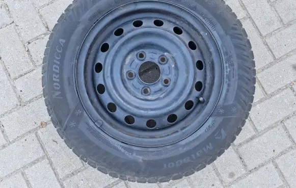 Hyundai i30 R15 spare wheel 32815 658TA8147 KBA437377