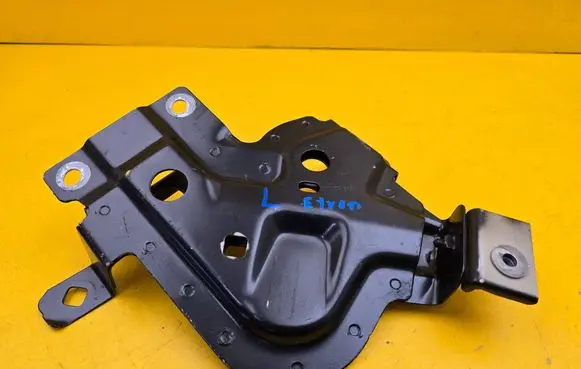 Audi e-tron Fender mounting bracket 4KE821467