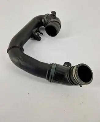 Volkswagen Transporter - Caravelle T4 Intercooler air channel guide 7D0145958B