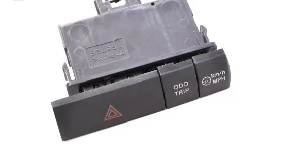 Toyota Prius (XW20) Hazard light switch 7072R8N