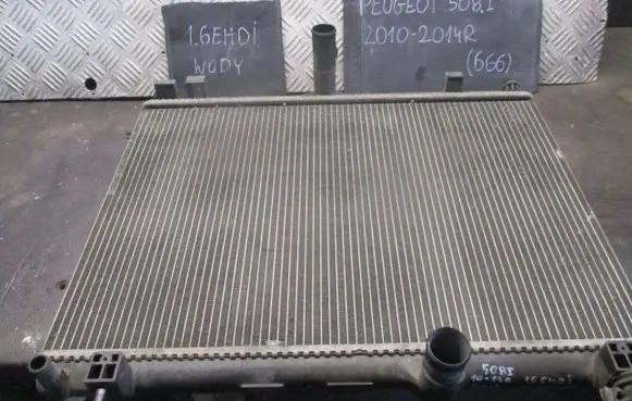 Peugeot 508 Coolant radiator 9688421380