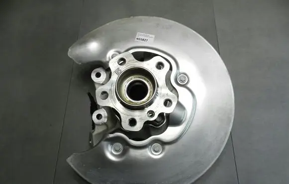 BMW 3 G20 G21 Rear wheel hub 8742827