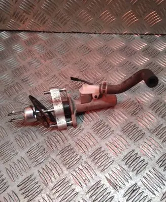 Toyota RAV 4 (XA20) Clutch slave cylinder 202423080