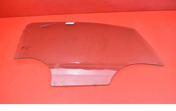 Opel Mokka Front door window glass four-door 