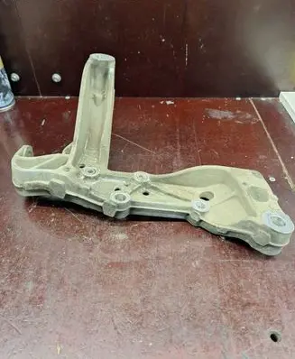 Volkswagen Touran I Front lower control arm/wishbone 1K0199296F 03022003