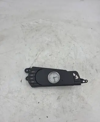 Chrysler Pacifica Clock P04685911AC 10225101