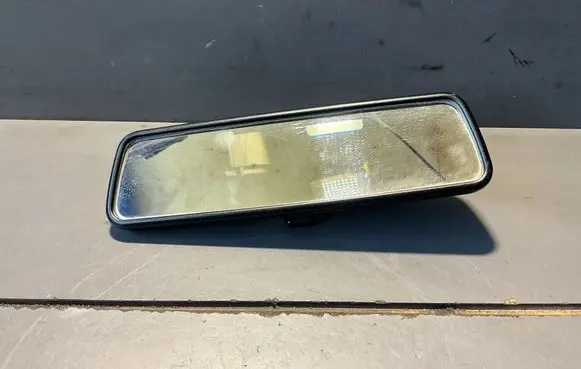 Volkswagen Golf IV Rear view mirror (interior) E014022
