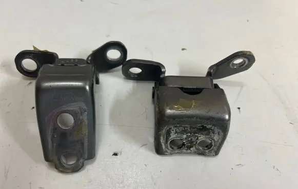 Honda HR-V Rear door hinge set 