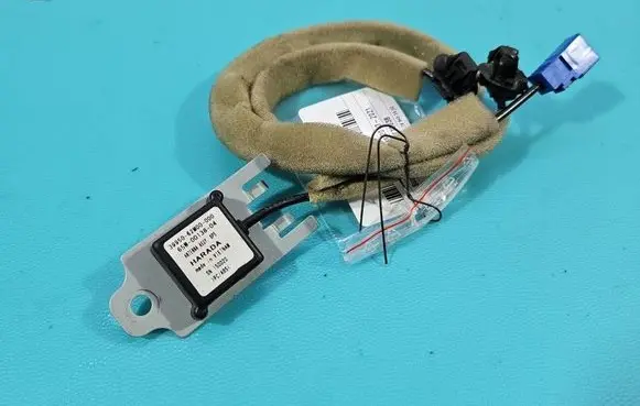 Suzuki SX4 S-Cross Radio antenna 3995062M00000 IMPRK1558767