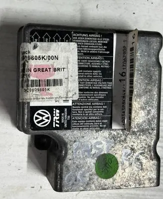 Seat Leon (1P) Airbag control unit/module 3C0909605K