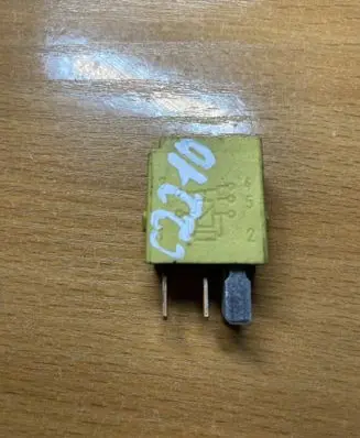 Mercedes-Benz ML W163 Other relay 0025421219 C2210