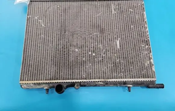 Peugeot 307 Coolant radiator 9637040680 IMPRK1526124