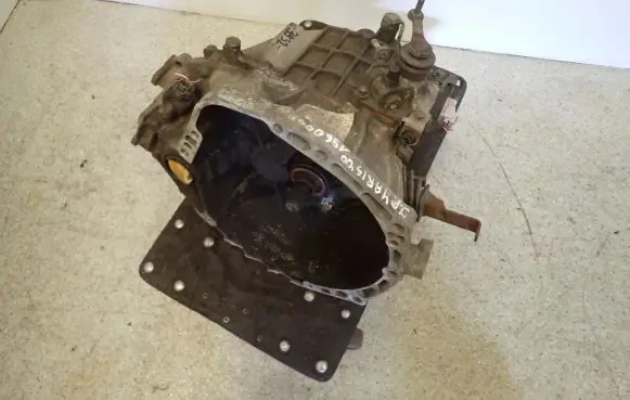 Toyota Yaris Manual 5 speed gearbox