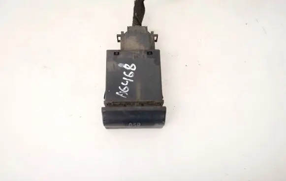 Traction control (ASR) switch