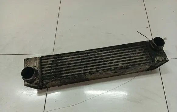 BMW 7 E65 E66 Intercooler radiator