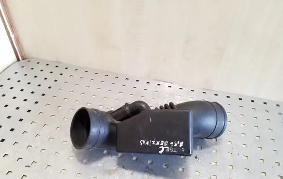 Subaru Outback Air intake hose/pipe