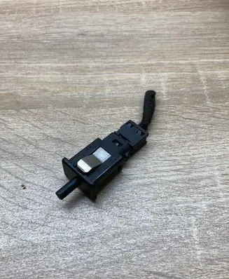 BMW 5 E39 Sensor 1388277