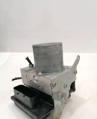 BMW X1 E84 ABS Pump 6860214 6860215