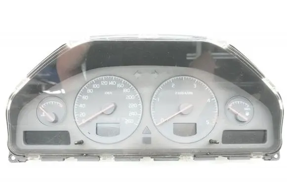 Speedometer (instrument cluster)