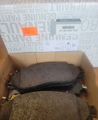 Renault Trafic II (X83) Brake pads (front) 7701846394 4106010 8201502067