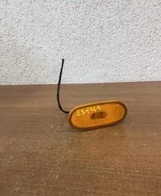 Volkswagen Crafter Front fender indicator light A0038202956 E3141