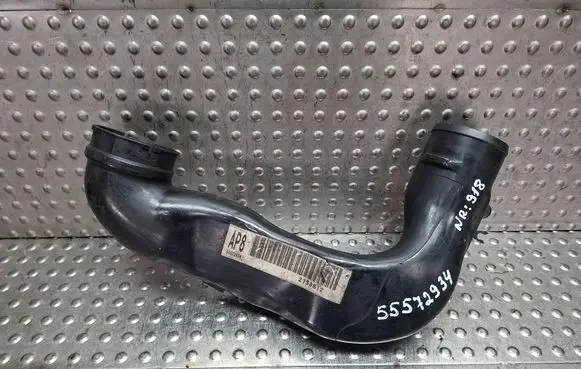 Opel Meriva B Air intake hose/pipe S27624918 55572934