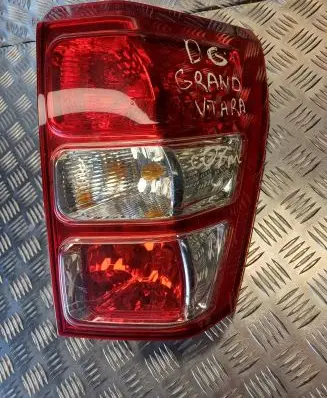 Suzuki Grand Vitara II Rear/tail lights 082181944RB