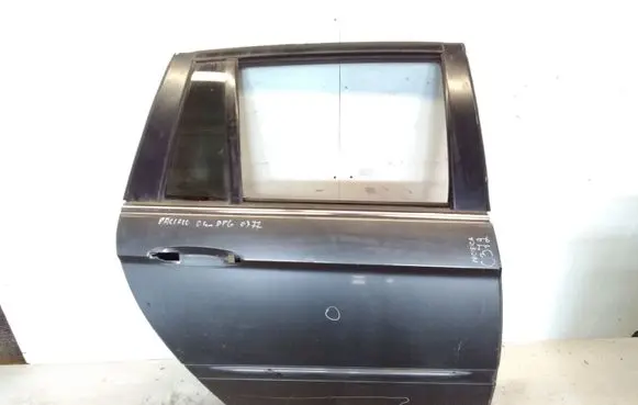 Chrysler Pacifica Rear door